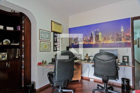 Casa à venda com 125m², 4 quartos e 2 vagasQuarto 3