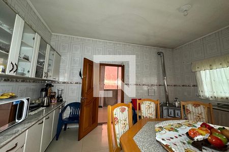 Casa à venda com 386m², 3 quartos e 2 vagasCozinha