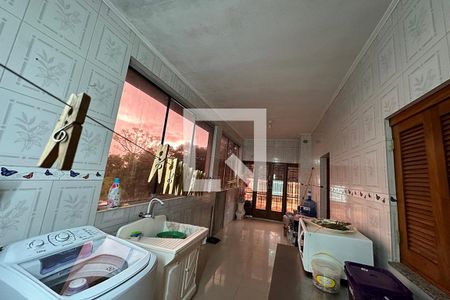 Casa à venda com 386m², 3 quartos e 2 vagasLavanderia