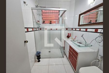 Casa à venda com 250m², 3 quartos e 2 vagasBanheiro 1