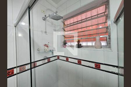 Casa à venda com 250m², 3 quartos e 2 vagasBanheiro 1