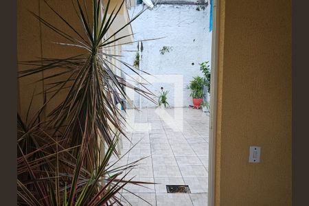 Casa à venda com 250m², 3 quartos e 2 vagasQuintal