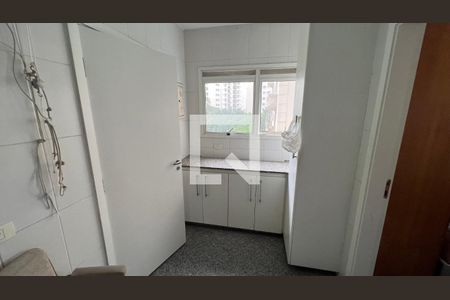 Apartamento para alugar com 262m², 3 quartos e 4 vagas Apartamento para alugar com 262m², 3 quartos e 4 vagasÁrea de Serviço