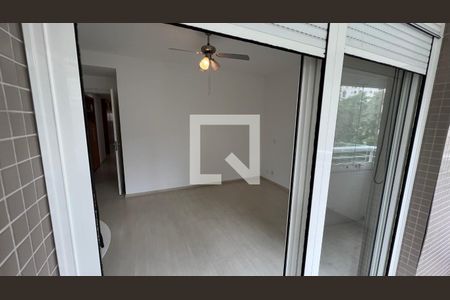 Apartamento para alugar com 262m², 3 quartos e 4 vagas Apartamento para alugar com 262m², 3 quartos e 4 vagasVaranda da suite