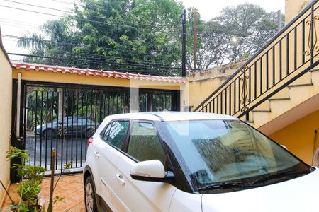 Casa à venda com 150m², 3 quartos e 4 vagas Casa à venda com 150m², 3 quartos e 4 vagasGaragem