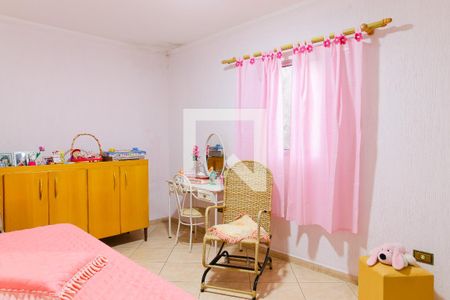 Casa à venda com 150m², 3 quartos e 4 vagas Casa à venda com 150m², 3 quartos e 4 vagasQuarto 2