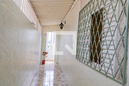 Apartamento à venda com 70m², 3 quartos e sem vaga Apartamento à venda com 70m², 3 quartos e sem vagaVaranda