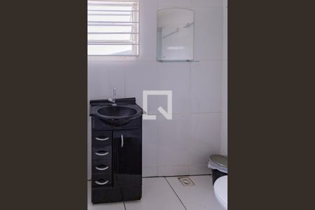 Apartamento à venda com 70m², 3 quartos e sem vaga Apartamento à venda com 70m², 3 quartos e sem vagaBanheiro 2