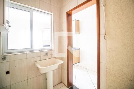 Casa de condomínio à venda com 90m², 3 quartos e 2 vagas Casa de condomínio à venda com 90m², 3 quartos e 2 vagasÁrea de Serviço