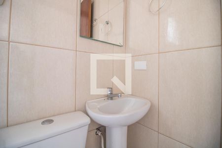 Casa de condomínio à venda com 90m², 3 quartos e 2 vagas Casa de condomínio à venda com 90m², 3 quartos e 2 vagasBanheiro