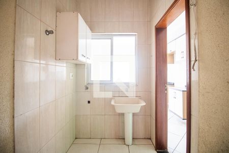 Casa de condomínio à venda com 90m², 3 quartos e 2 vagas Casa de condomínio à venda com 90m², 3 quartos e 2 vagasÁrea de Serviço