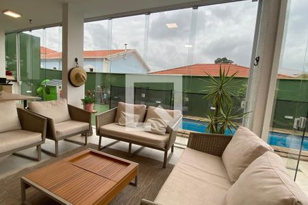 Casa de condomínio à venda com 360m², 4 quartos e 4 vagasVaranda gourmet