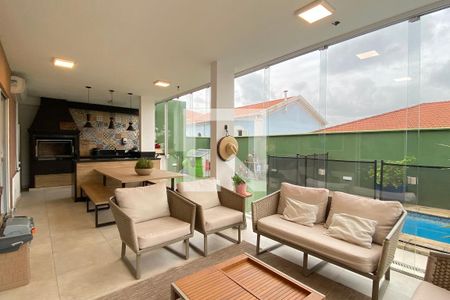 Casa de condomínio à venda com 360m², 4 quartos e 4 vagasVaranda gourmet
