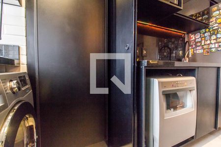 Apartamento à venda com 76m², 1 quarto e 2 vagas Apartamento à venda com 76m², 1 quarto e 2 vagasÁrea de Serviço