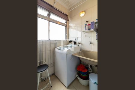 Apartamento à venda com 68m², 2 quartos e 1 vagaÁrea de Serviço