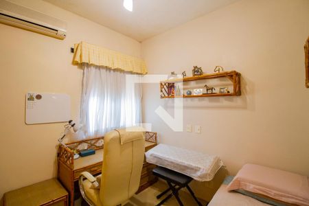 Apartamento à venda com 185m², 4 quartos e 3 vagasQuarto 4