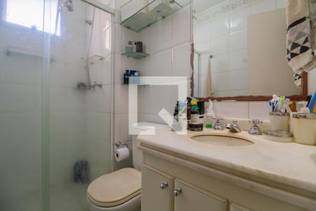 Apartamento à venda com 185m², 4 quartos e 3 vagasBanheiro da Suíte 1