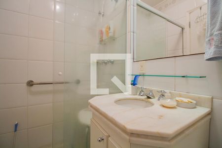 Apartamento à venda com 185m², 4 quartos e 3 vagasBanheiro Social