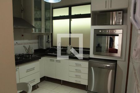 Apartamento para alugar com 116m², 3 quartos e 3 vagascozinha
