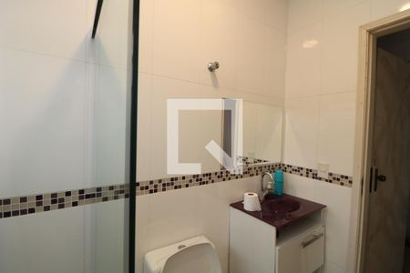 Casa à venda com 300m², 3 quartos e 5 vagasBanheiro do Quarto 2