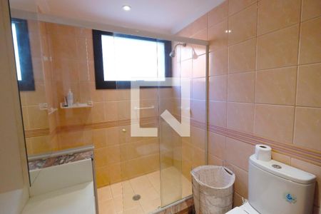 Apartamento à venda com 400m², 4 quartos e 3 vagasBanheiro da Suíte 1