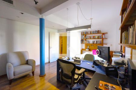 Apartamento à venda com 400m², 4 quartos e 3 vagasSuíte 2