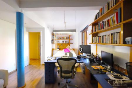 Apartamento à venda com 400m², 4 quartos e 3 vagasSuíte 2