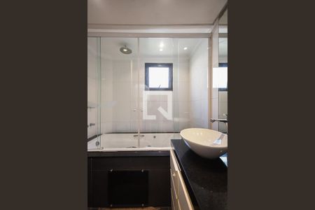 Apartamento à venda com 83m², 3 quartos e 2 vagas Apartamento à venda com 83m², 3 quartos e 2 vagasBanheiro