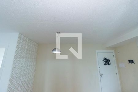 Sala de apartamento para alugar com 2 quartos, 44m² em Parada de Lucas, Rio de Janeiro