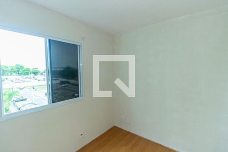 Quarto 1 de apartamento para alugar com 2 quartos, 44m² em Parada de Lucas, Rio de Janeiro
