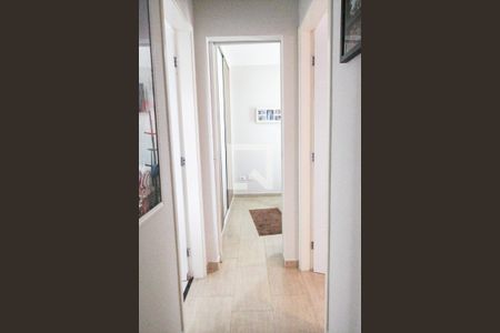 Casa de condomínio à venda com 70m², 2 quartos e 1 vagaCorredor
