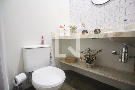 Casa de condomínio à venda com 70m², 2 quartos e 1 vagaLavabo