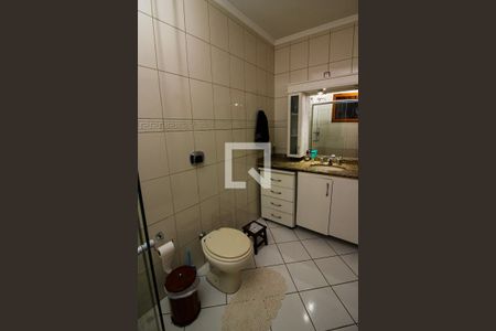 Casa para alugar com 300m², 3 quartos e 2 vagasBanheiro da Suíte