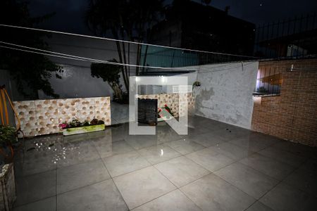 Casa para alugar com 300m², 3 quartos e 2 vagasQuintal