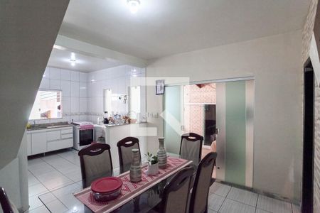 Casa à venda com 105m², 3 quartos e 3 vagasCasa 1 - Copa