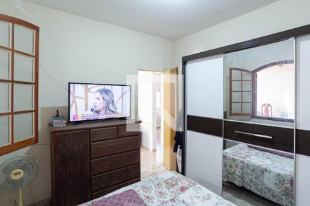 Casa à venda com 105m², 3 quartos e 3 vagasCasa 2 - Quarto 1