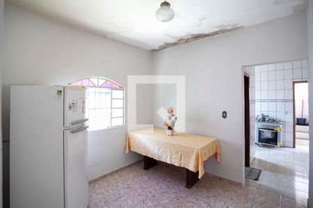 Casa à venda com 105m², 3 quartos e 3 vagasCasa 2 - Copa