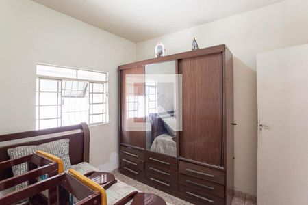 Casa à venda com 105m², 3 quartos e 3 vagasCasa 2 - Quarto 2