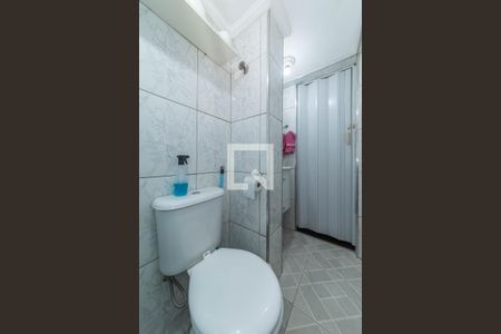 Apartamento à venda com 50m², 2 quartos e 1 vaga Apartamento à venda com 50m², 2 quartos e 1 vagaBanheiro