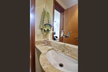 Apartamento para alugar com 144m², 3 quartos e 2 vagasLavabo