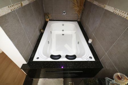 Casa à venda com 400m², 2 quartos e sem vagaBanheiro da Suíte 1