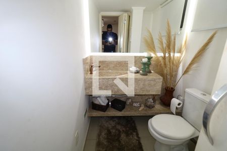 Casa à venda com 400m², 2 quartos e sem vagaBanheiro 3