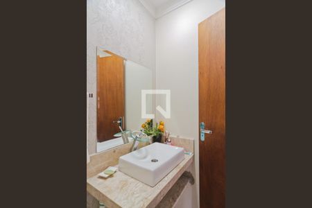 Casa à venda com 338m², 4 quartos e 2 vagasLavabo