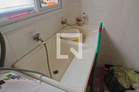 Casa à venda com 338m², 4 quartos e 2 vagasÁrea de Serviço