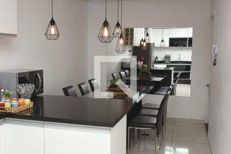 Casa à venda com 202m², 3 quartos e 2 vagasCopa