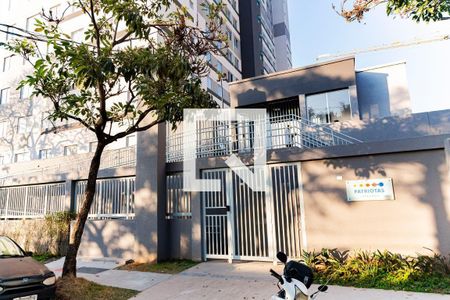 Apartamento à venda com 35m², 2 quartos e sem vaga Apartamento à venda com 35m², 2 quartos e sem vagaEntrada