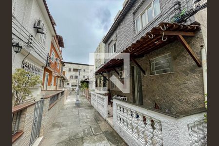 Casa à venda com 120m², 3 quartos e sem vagaVila