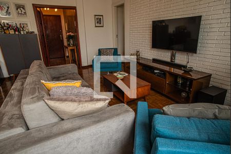 Apartamento à venda com 195m², 3 quartos e sem vaga Apartamento à venda com 195m², 3 quartos e sem vagaSala