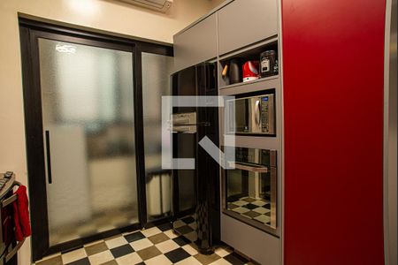 Apartamento à venda com 195m², 3 quartos e sem vaga Apartamento à venda com 195m², 3 quartos e sem vagaCozinha