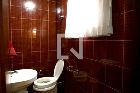 Casa de condomínio à venda com 194m², 3 quartos e 3 vagas Casa de condomínio à venda com 194m², 3 quartos e 3 vagasLavabo
